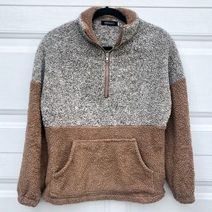 Grey and brown Sherpa